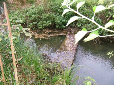 towle's mill weir before, nov2006 DSCF2608