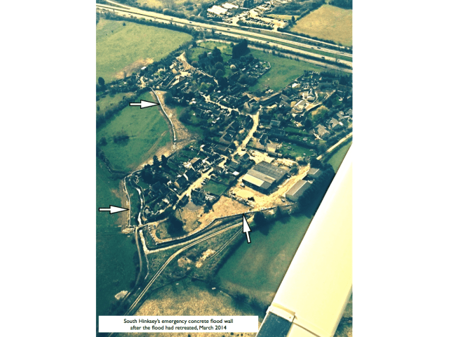 South Hinksey concrete flood wall, March 2014, post-flood